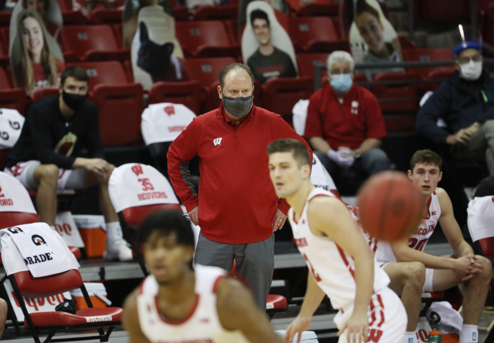 Badgers 82, Phoenix 42